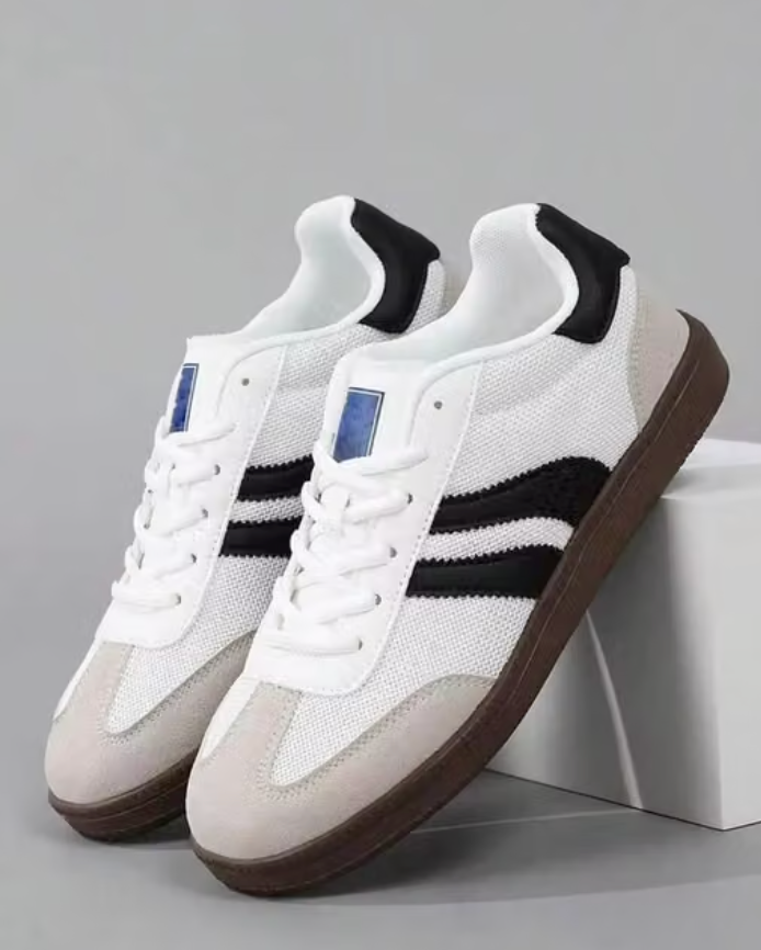 Comfort Men's White & Black Casual Sneakers